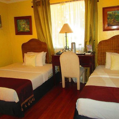 Private Residence Vip Resort Dumaguete City Exterior photo
